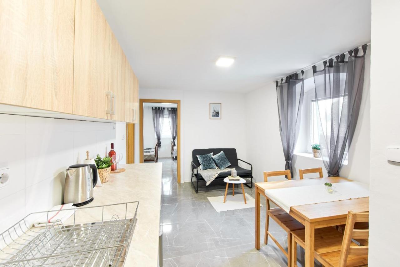 Kuca Nerezinka Apartment Nerezine Ngoại thất bức ảnh